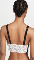 Thumbnail for your product : Fleur Du Mal Crochet Lace Triangle Bra