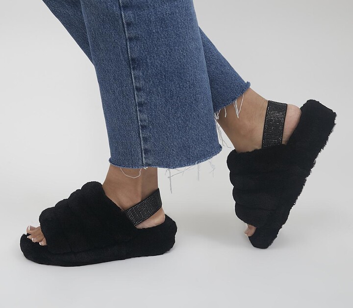 ugg wrin slippers black