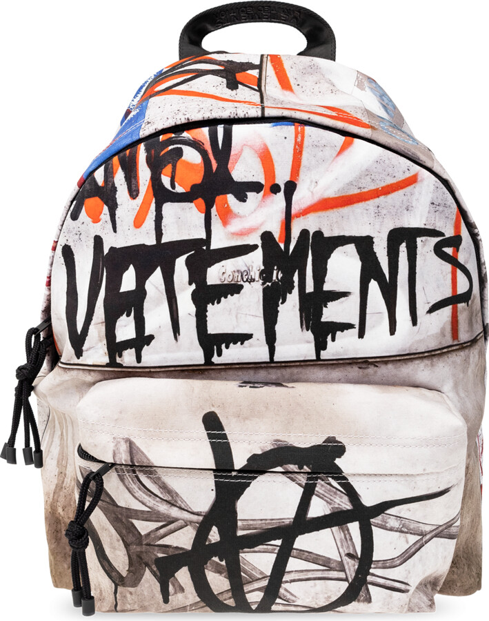 Graffiti Bear Chain Shoulder Bag – Bag2Pack