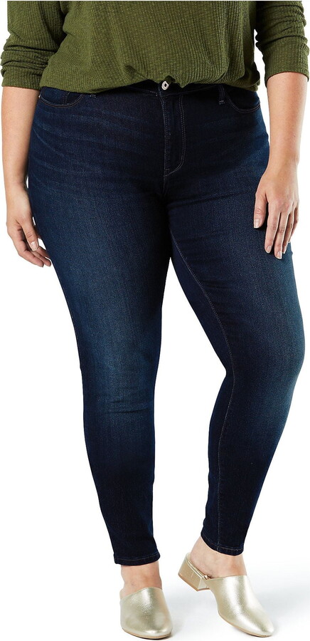 Levi Strauss Signature Women’s and Women’s Plus Mid Rise Skinny Jeans, Sizes 2-28