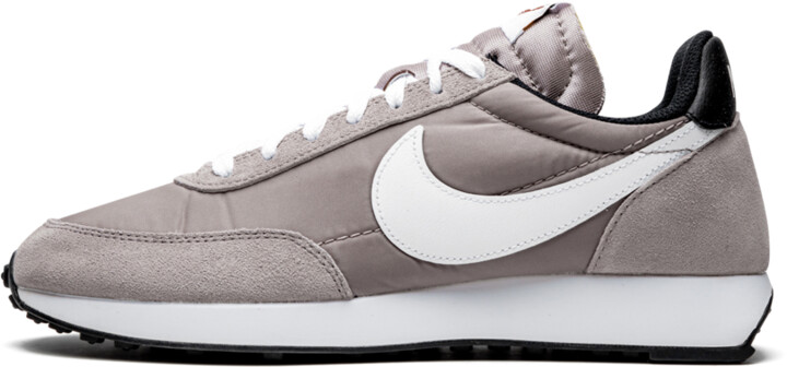 nike tailwind 79 women
