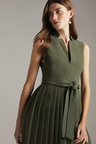 Thumbnail for your product : Karen Millen Sleeveless Pleat Notch Neck Woven Midi Dress