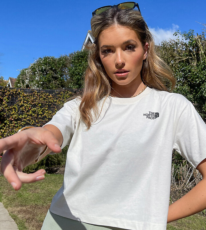 Dome Face Simple T-shirt The cropped - Exclusive ShopStyle to in cream North ASOS