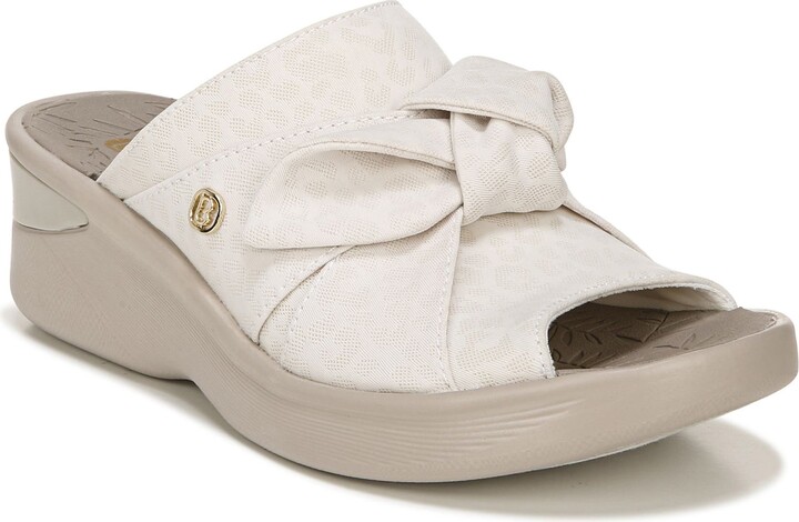 bzees sandals on sale