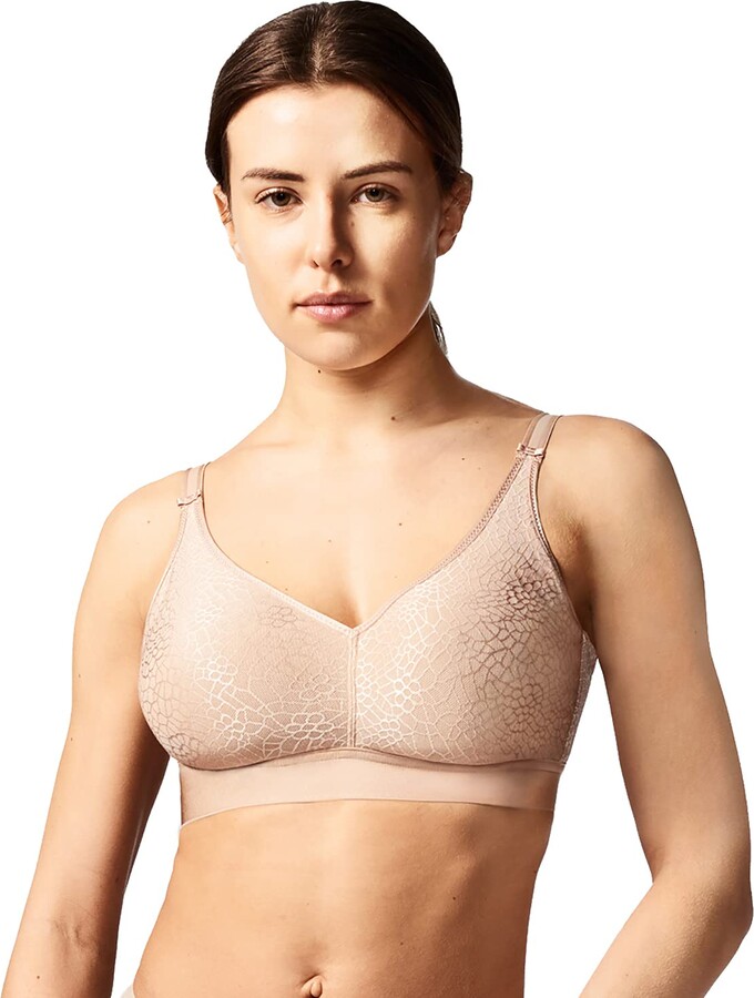 Chantelle Women's Modern Invisible, Lightweight Silicone Free Strapless  Bra, Nude Blush, 32C at  Women's Clothing store