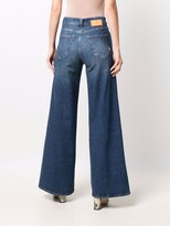 Thumbnail for your product : Pt01 Wide-Leg Jeans