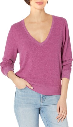 deep v sweatshirt