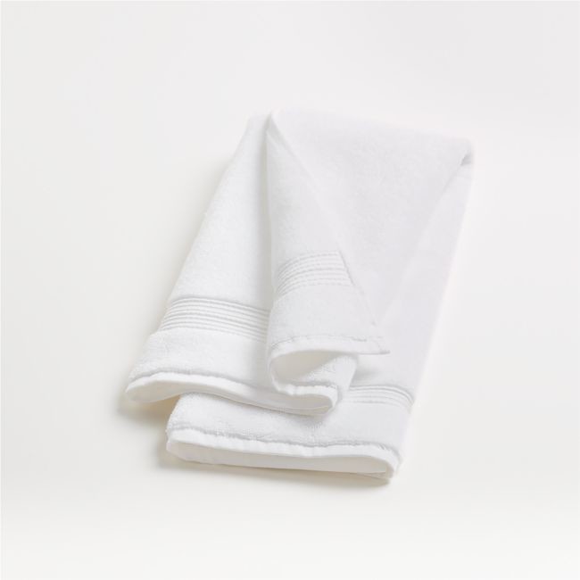 Crate & Barrel Parachute Classic Towel White Hand Towel