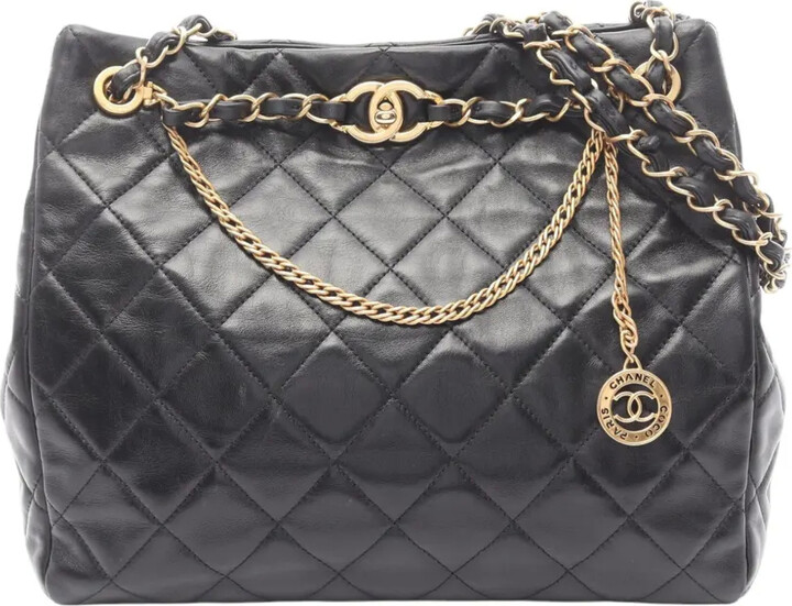Chanel Pre Owned 2021-2026 CC Quilted Lambskin tote bag