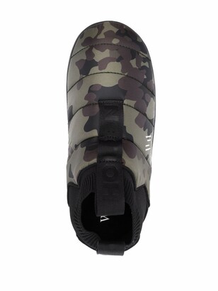 Holden Camouflage Print Padded Slippers