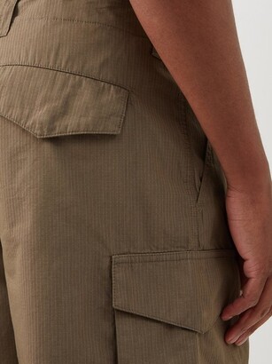パンツ Our Legacy TREKKING CARGO SHORTS Our Legacy - Trekking Cargo Shorts Army Green Cotton Ripstop
