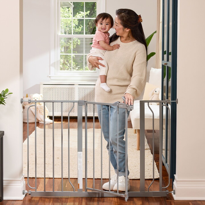 Regalo Easy Step® 49-Inch Extra Wide Baby Gate, Includes 4-Inch and 12-Inch Extension Kit, 4 Pack of Pressure Mount Kit, and 4 Pack of Wall Mount Kit