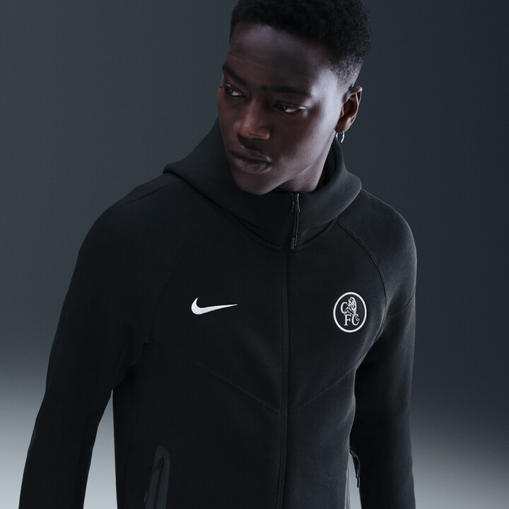 Chelsea FC Tech Windrunner Nike Men's Total 90 Soccer Fleece Full-Zip Jacket in Black | HM3676-011