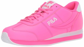 fila hot pink shoes