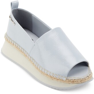 lotus sandals size 3