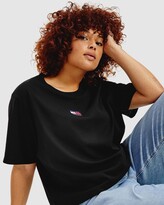 Thumbnail for your product : Tommy Jeans Women's Black Printed T-Shirts - Curvy Tommy Centre Badge Tee