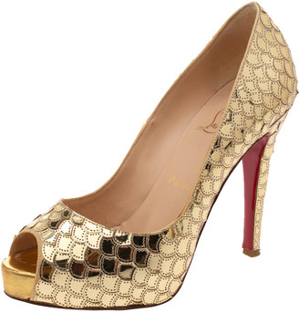 gold open toe shoes