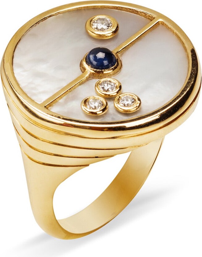 Retrouvaí Mother of Pearl and Blue Sapphire Compass Yellow Gold Ring