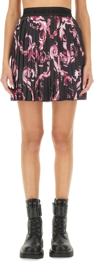 Pleated Mini Skirt With Vibrant Pattern