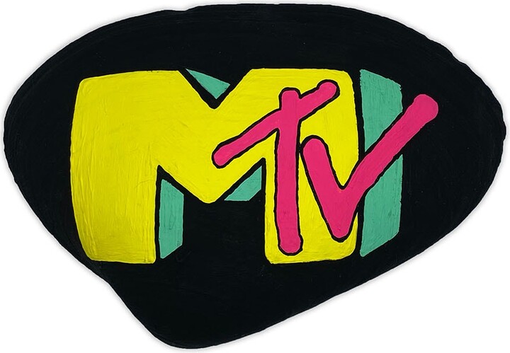 Consumerism AShore by Minnie Muse Mtv Seashell