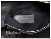 Thumbnail for your product : Yves Saint Laurent 2263 Yves Saint Laurent Pre-Owned Saint Laurent Grey Classic Duffle 6 Bag