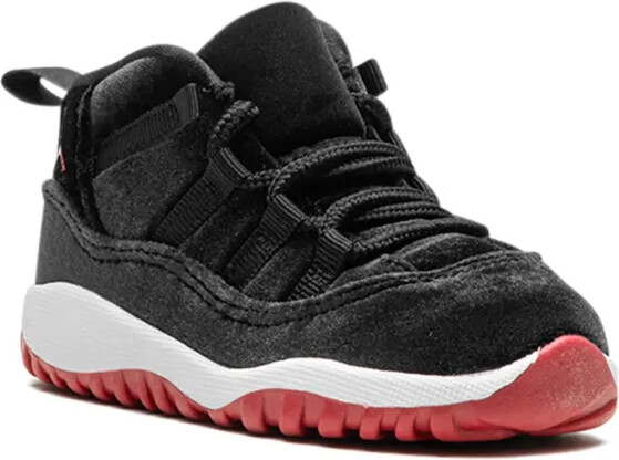 Air Jordan 11 Retro "Velvet Bred" sneakers