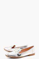 Thumbnail for your product : boohoo Julia Pearl & Stud Trim Loafer