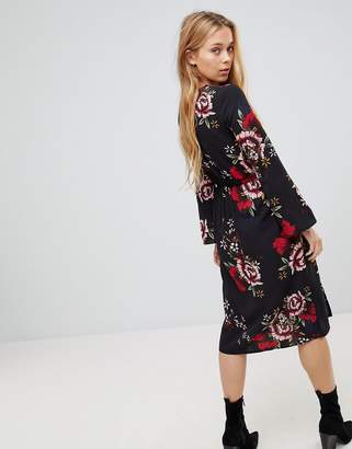 Girls On Film Floral Midi Dress With Hook And Eye Fastening