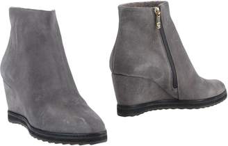 Norma J.Baker Ankle boots - Item 11316099