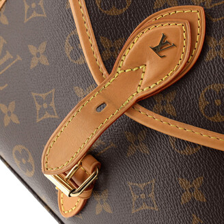 Louis Vuitton Ivy HandBag Monogram Canvas👜 DM for more info to purcha