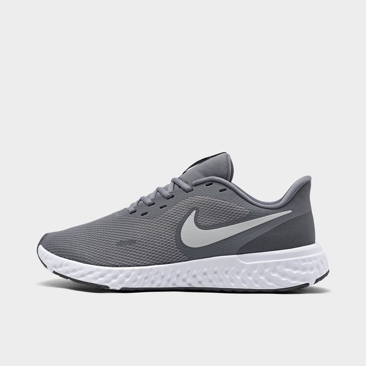 nike shoes wide width mens