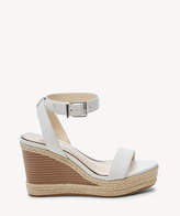 white platform sandals size 11
