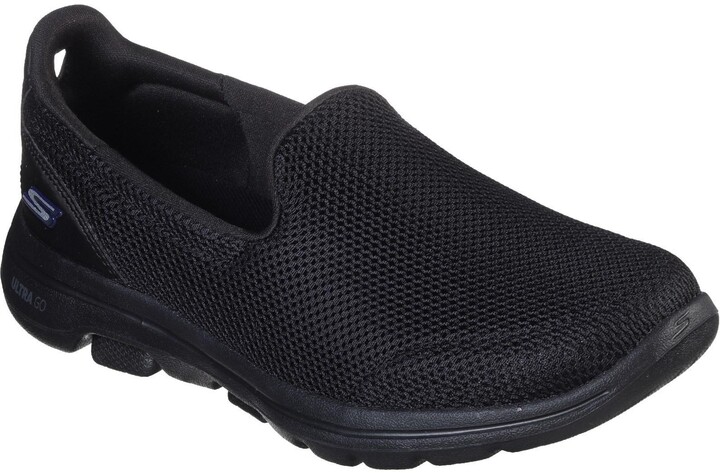 black skechers