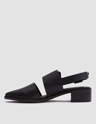 Instrinsic Sandal in Black