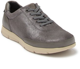 birkenstock women's tennis shoes