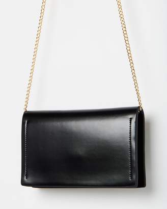 Missguided Ring Handle Clutch