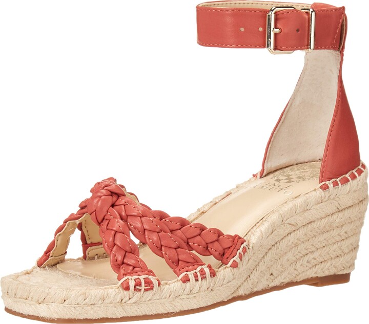 vince camuto jadeya