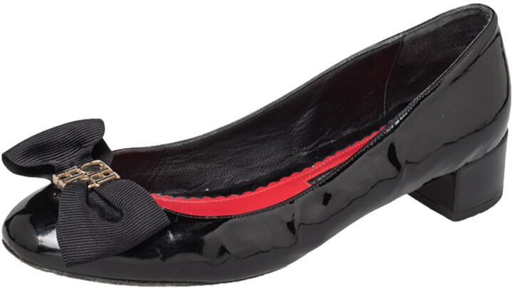 CH Carolina Herrera Black Leather Logo Detail Low Top Sneakers Size 39