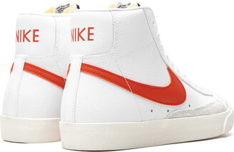 blazer mid 77 vintage habanero red
