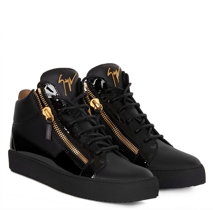 women's giuseppe