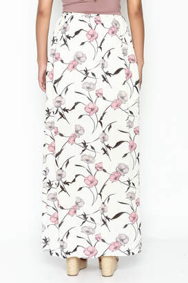 y&i clothing boutique Spaced Floral Maxi Skirt