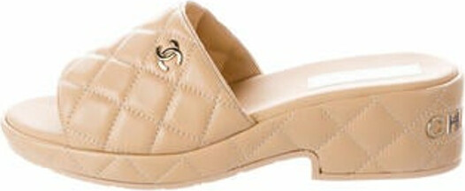 Chanel Women's CC Platform Slide Sandals Quilted Leather White