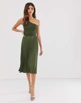 Thumbnail for your product : Ted Baker Miriom pleated midi dress