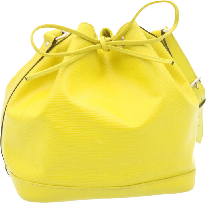 Louis Vuitton Vavin leather handbag - ShopStyle Shoulder Bags