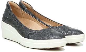 naturalizer electra wedge loafer