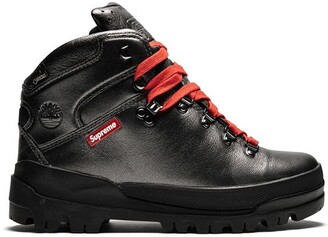 Timberland x Supreme World Hiker Country Boot sneakers