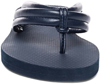 water resistant flip flops