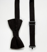 Thumbnail for your product : Reclaimed Vintage Inspired Velvet Bow Tie Black