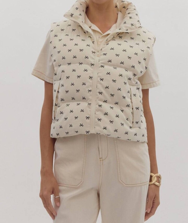 Entro Sittin' Pretty Bow Puffer Vest In Cream