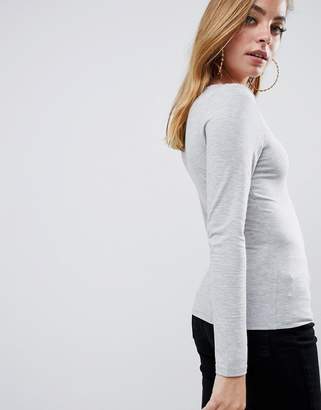 ASOS Petite DESIGN Petite ultimate top with long sleeve and v-neck in grey